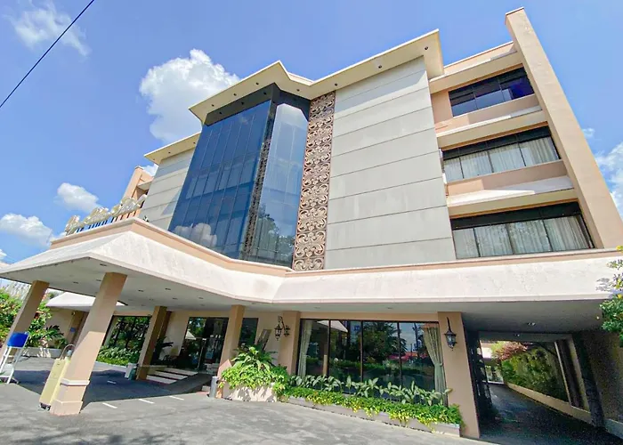 Riyadi PalaceHotel di Solo